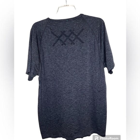RHONE men gray activewear short sleeve t shirt size XL - Picture 2 of 3